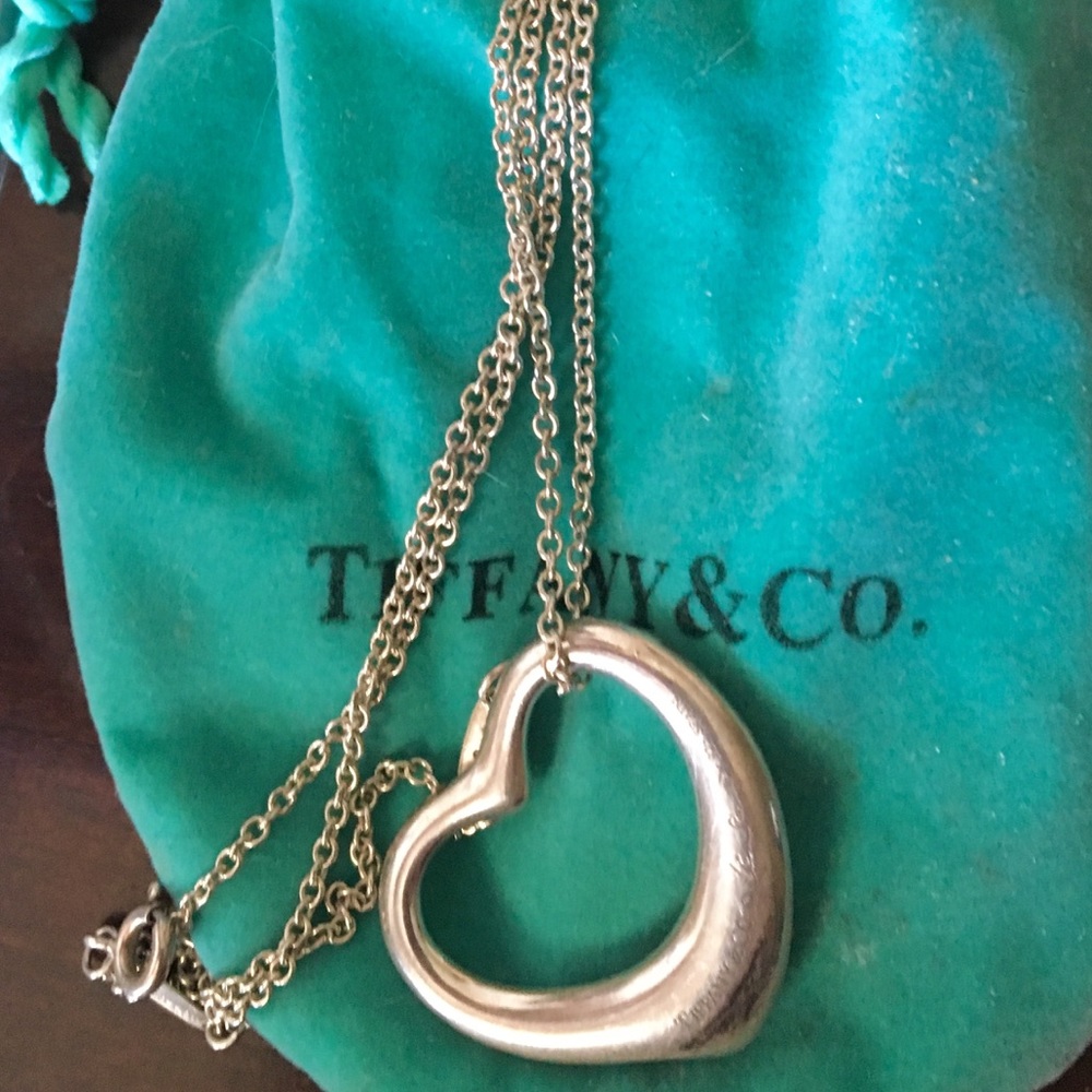 Tiffany &Co floating Heart ❤️ Necklace